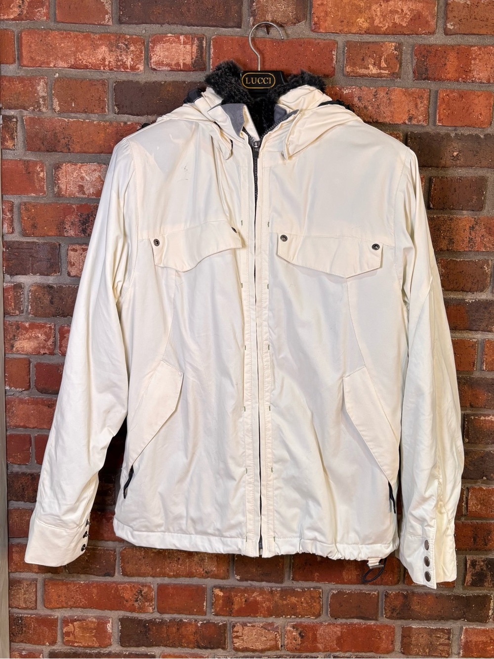 Ride snowboards womens cell 5 technical utility hooded jacket off white M